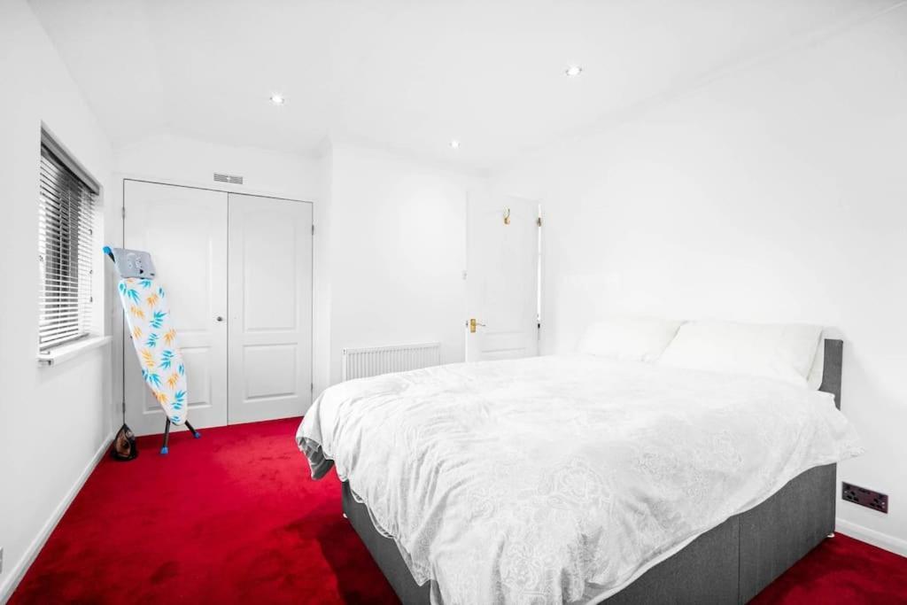 Jlr,nec,resort World,bham Airport,hs2 Contractor Vakantiehuis *